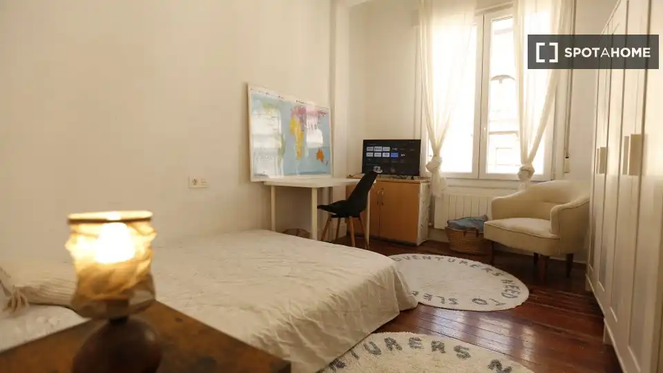 Habitación 138 m², Bilbao