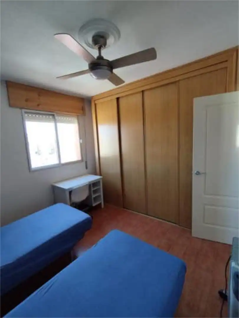 Habitación 100 m², Sevilla