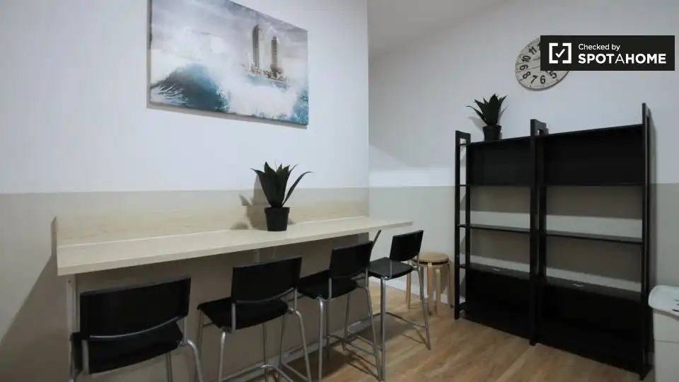 Habitación 100 m², Barcelona