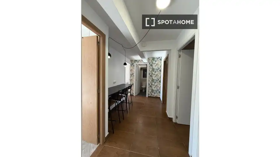 Habitación 81 m², Alicante