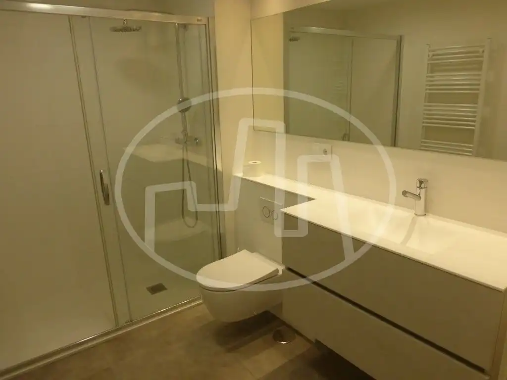 Piso de 98 m² en Pamplona
