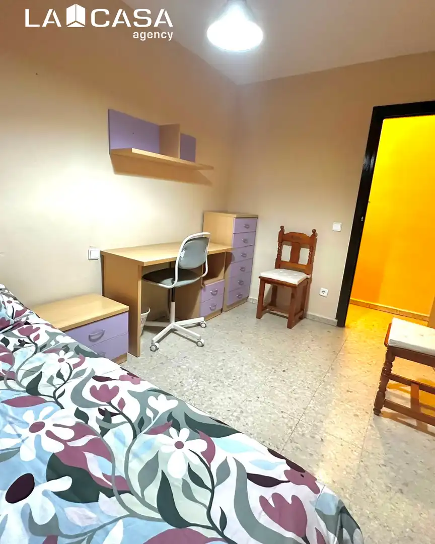 Piso de 95 m² en Sevilla