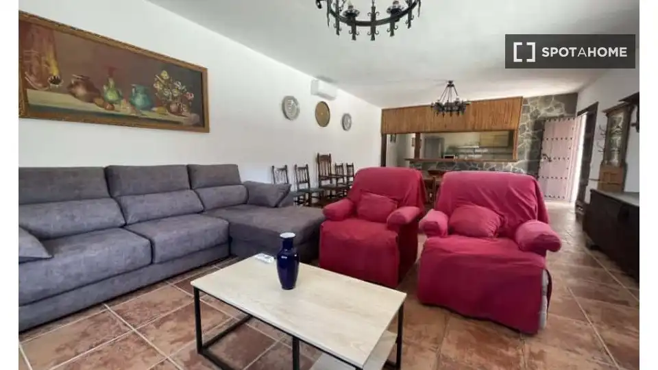 Habitación 1150 m², Casabermeja