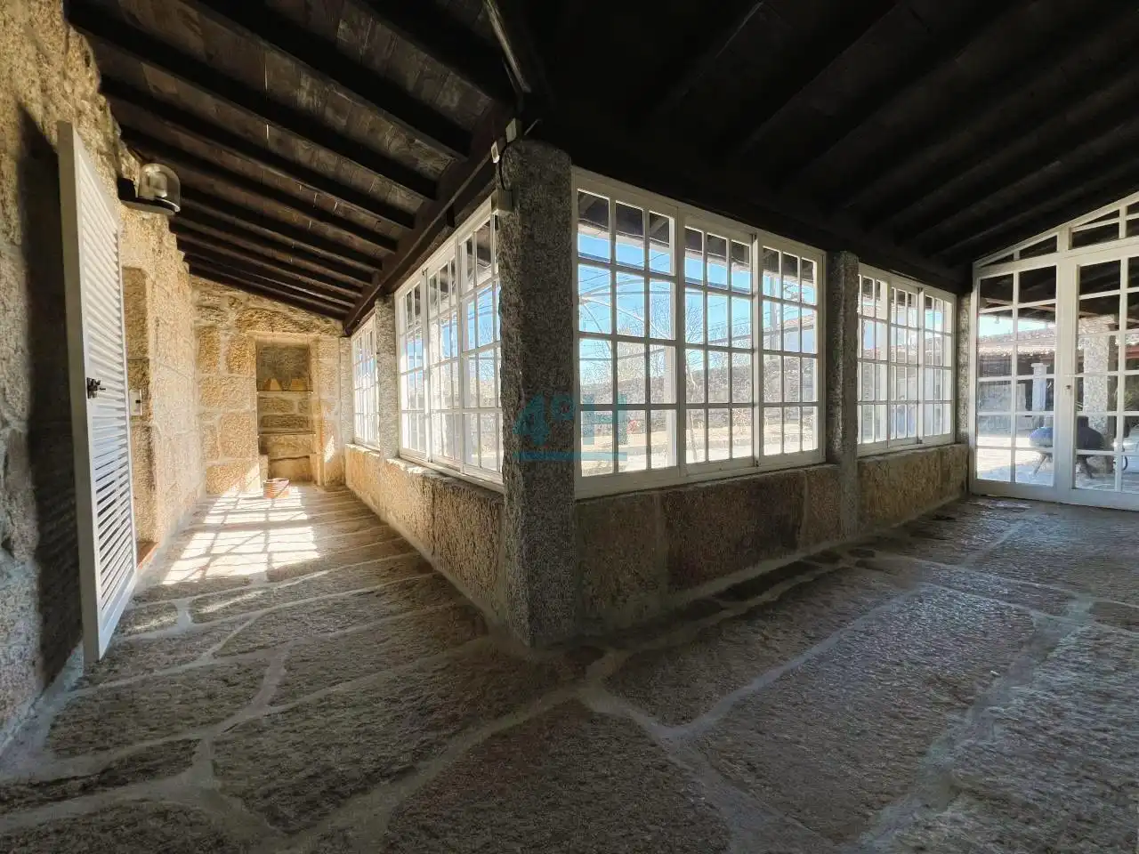 Casa de 590 m² a San Cibrao das Viñas