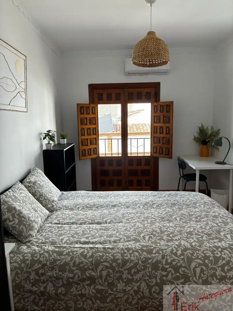 Habitación 150 m², Antequera
