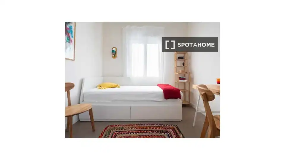 Habitación 101 m², Sevilla