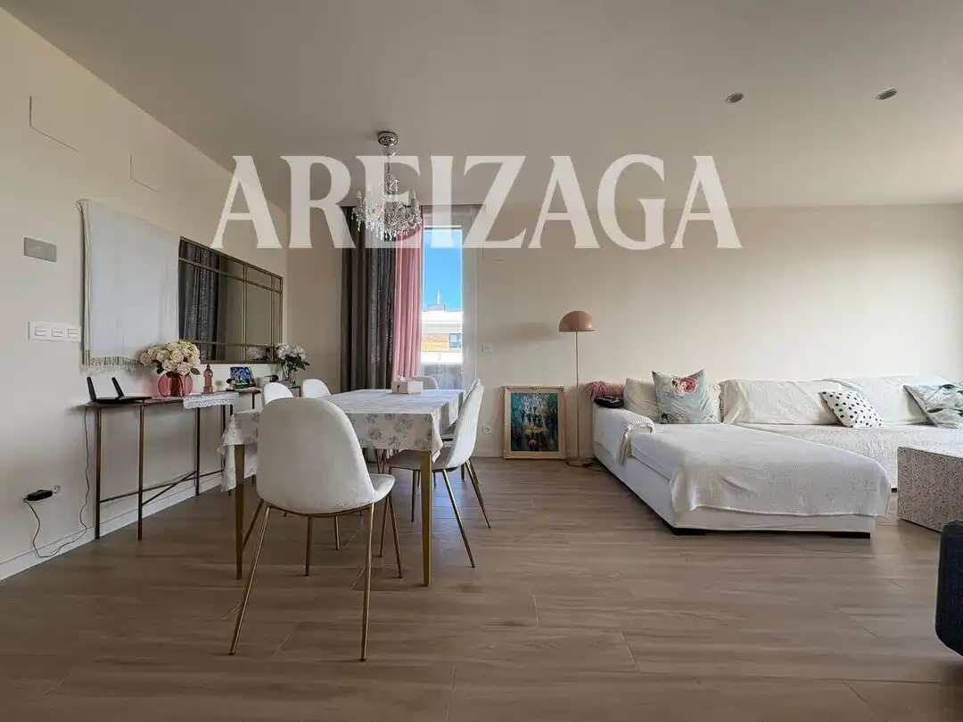 Casa de 200 m² en San Sebastián