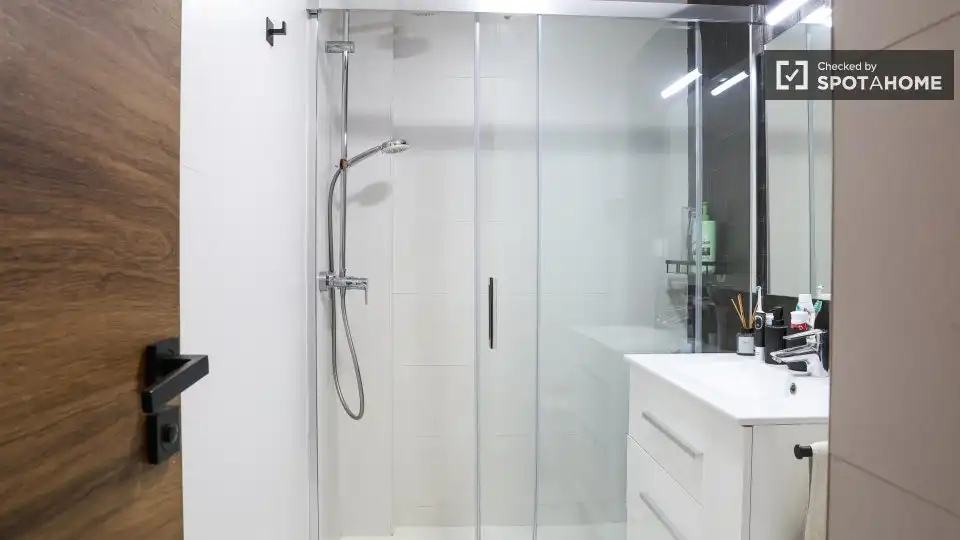 Zimmer zur Miete, Madrid