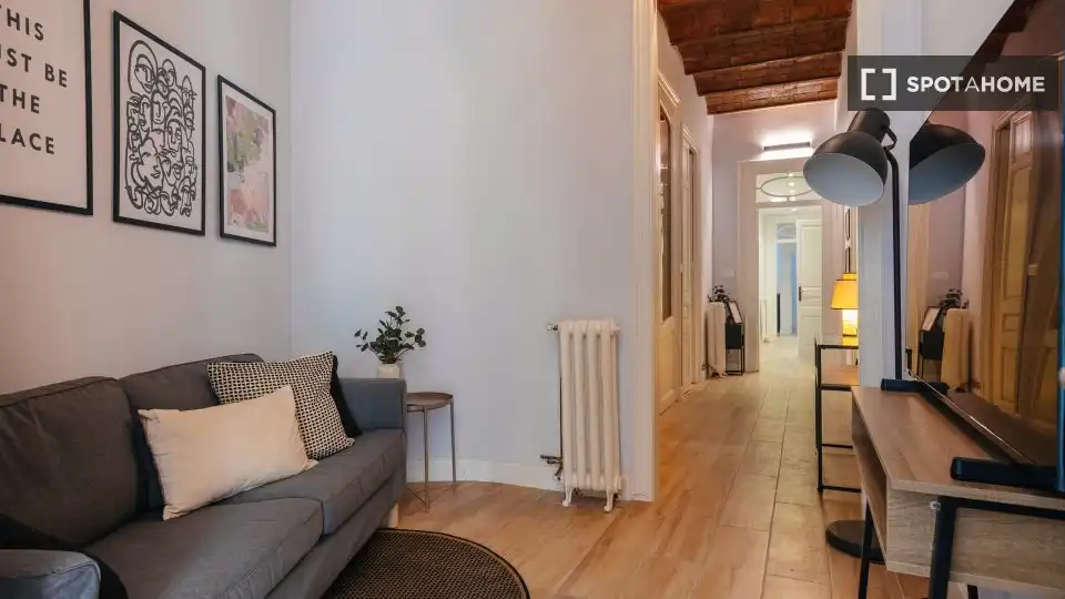 Комната в аренду, Барселона