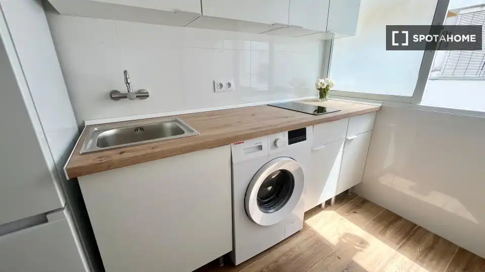Habitación 81 m², Sevilla