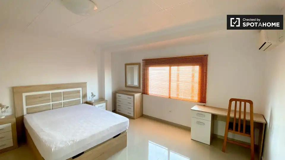 Habitació de lloguer, València