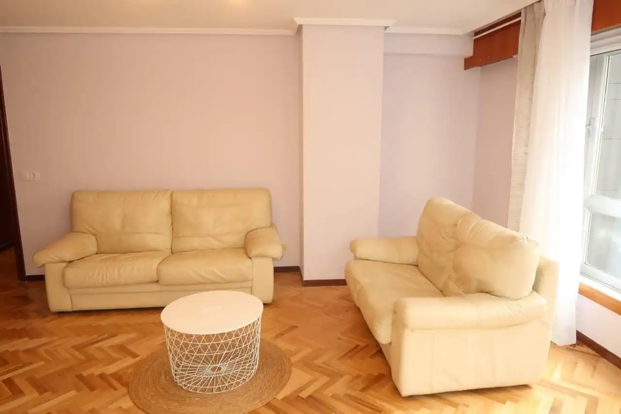 Flat 96 m² in A Coruña