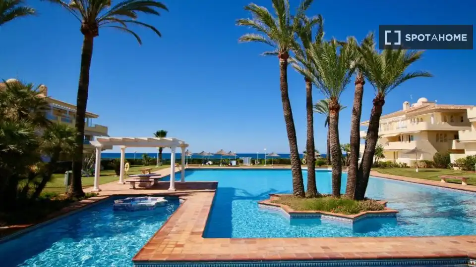 Habitación 138 m², Dénia