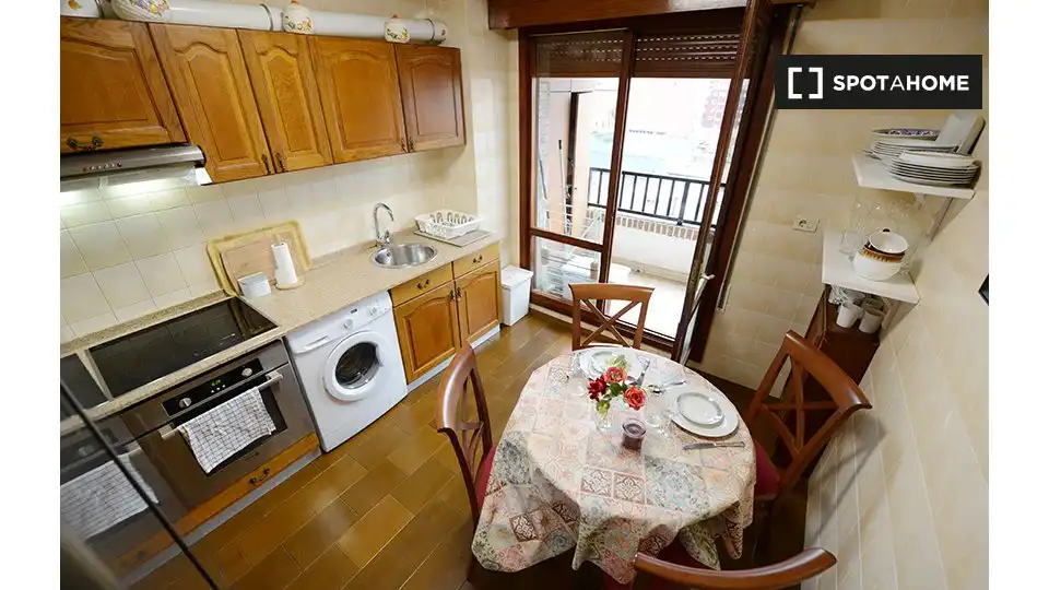 Habitación 115 m², Bilbao