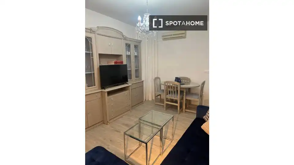 Habitación 64 m², Sevilla