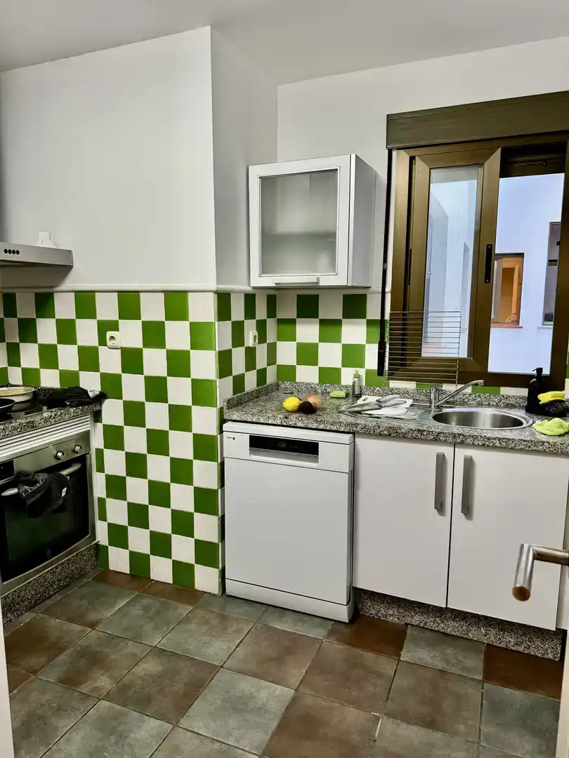 Piso de 90 m² en Motril