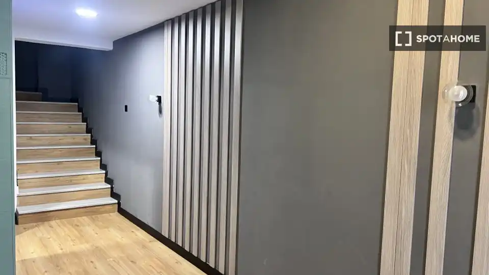Habitación 18 m², Granada