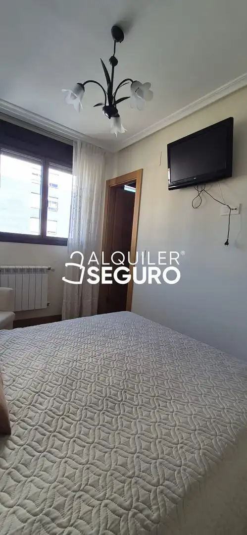 Piso de 100 m² en Oviedo