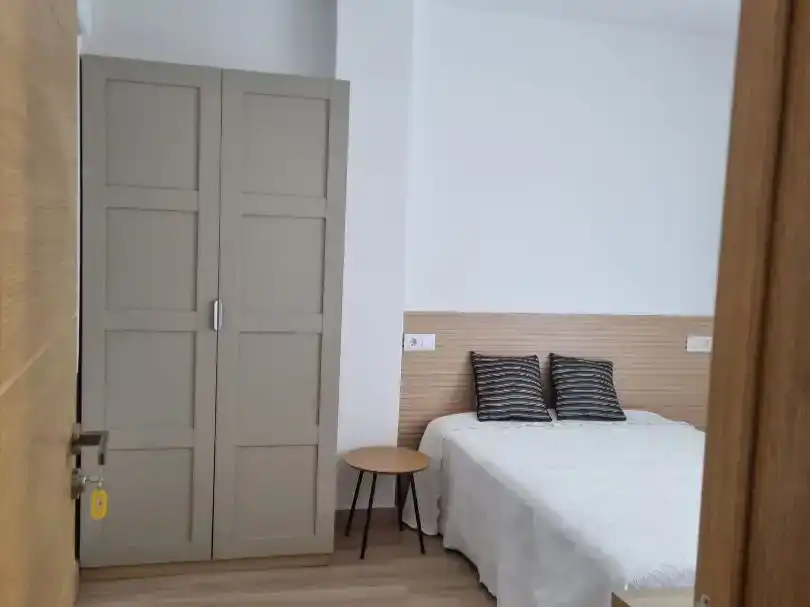 Habitación 150 m², Ourense