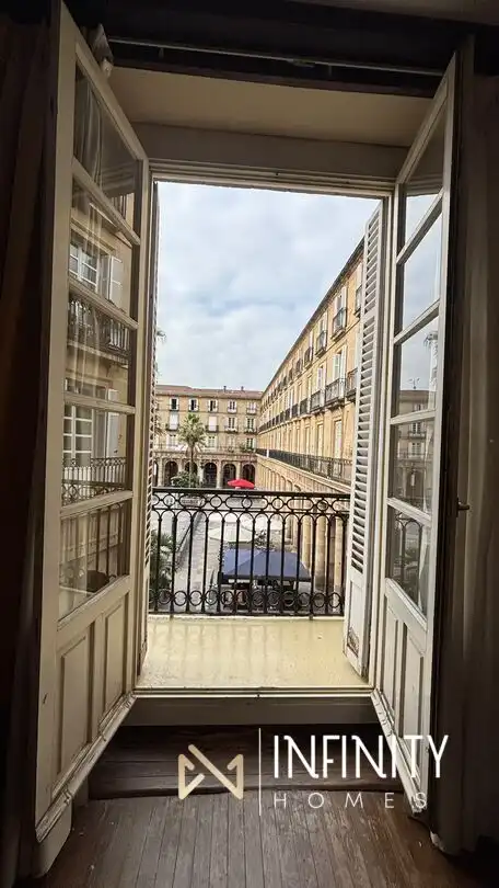 Piso de 170 m² en Bilbao