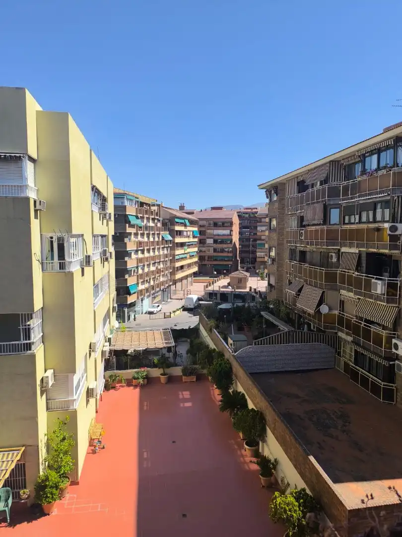 Piso en alquiler, Granada