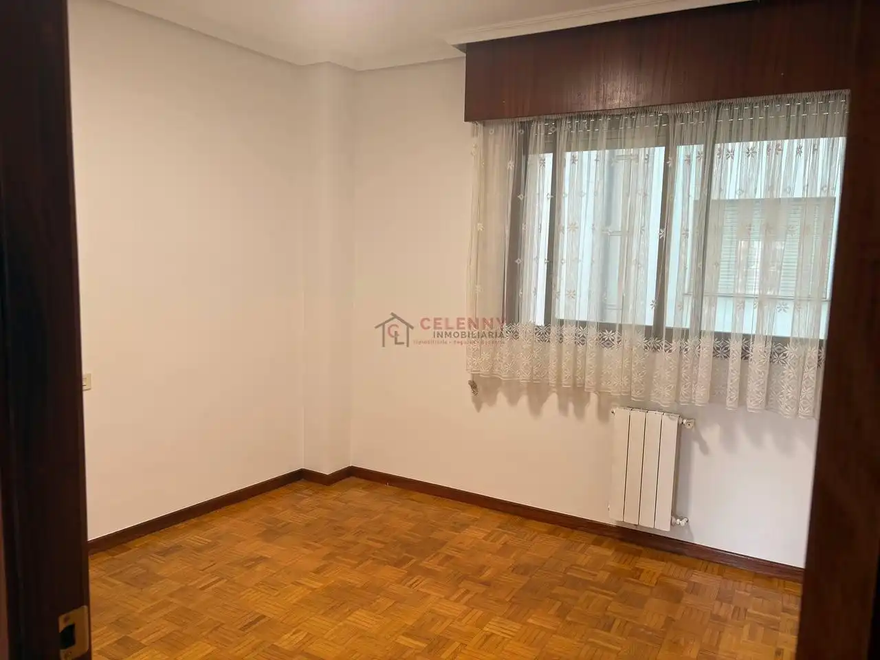 Piso de 90 m² en Ourense