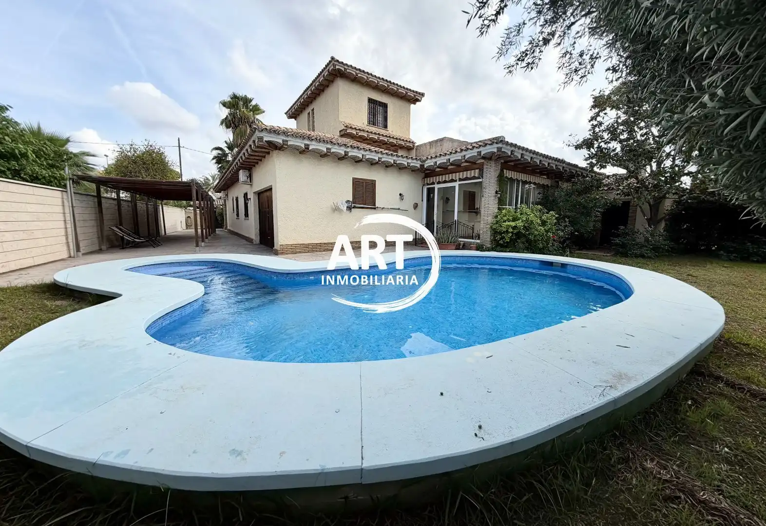 Casa de 639 m² a l'Eliana