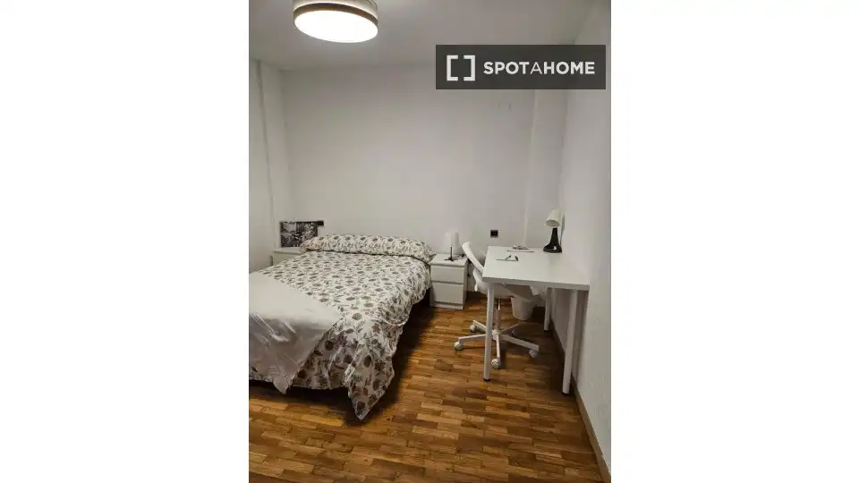Habitación 155 m², Zaragoza