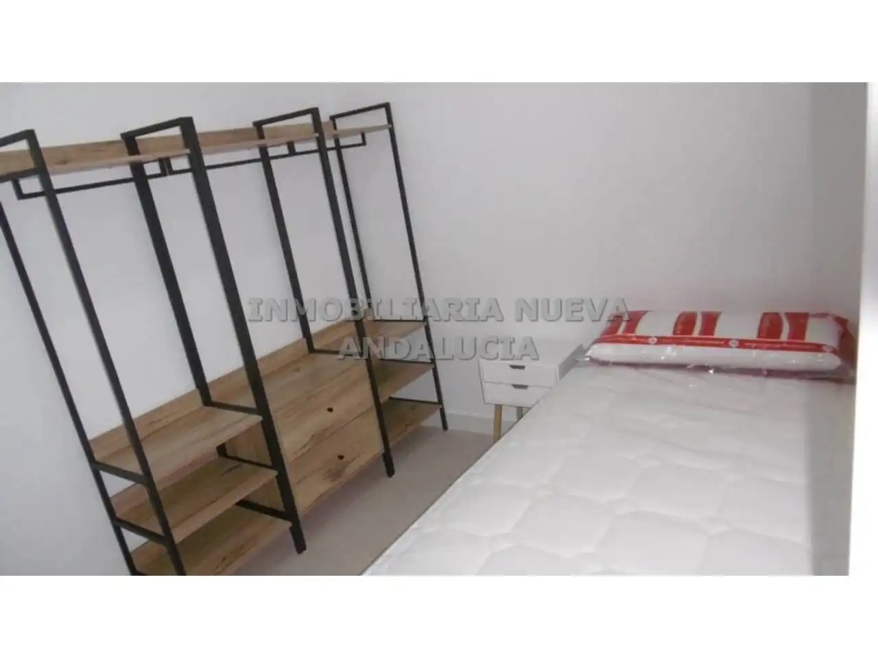 Piso de 90 m² en Almería