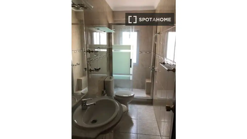 Habitación 86 m², Granada