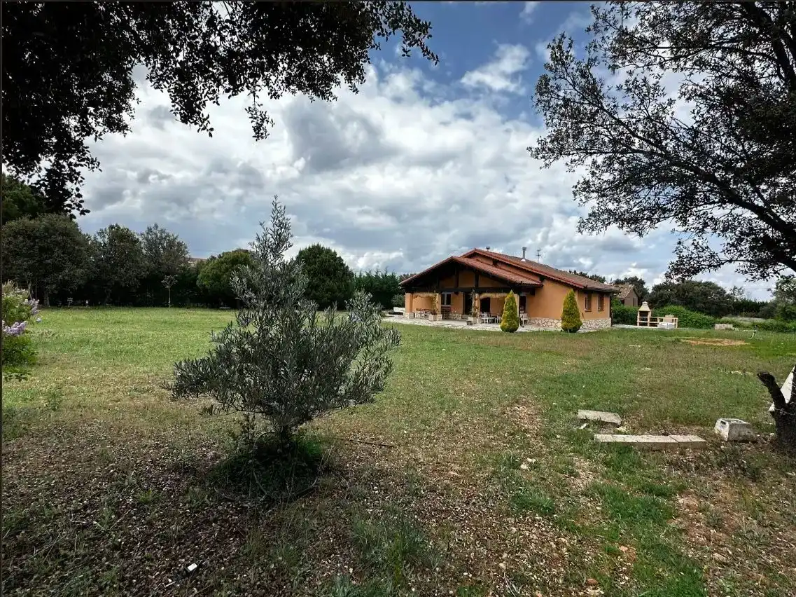 Piso de 230 m² en Fresno de Cantespino