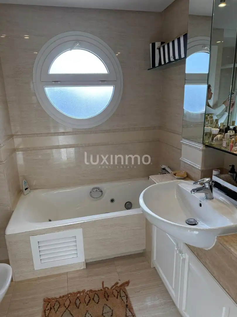 Квартира 360 м² в Eivissa