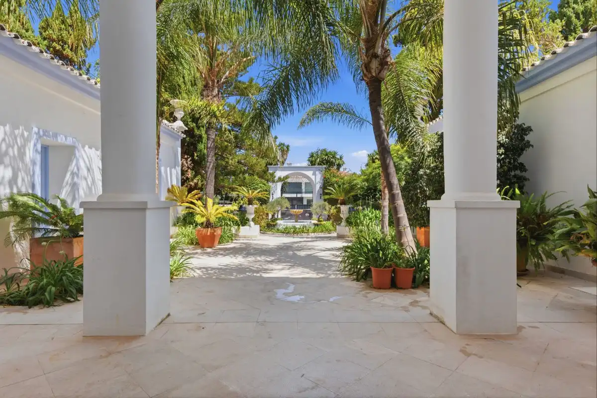 Pis de 984 m² a Estepona