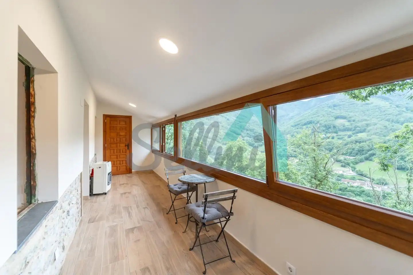 Piso de 100 m² en Mieres