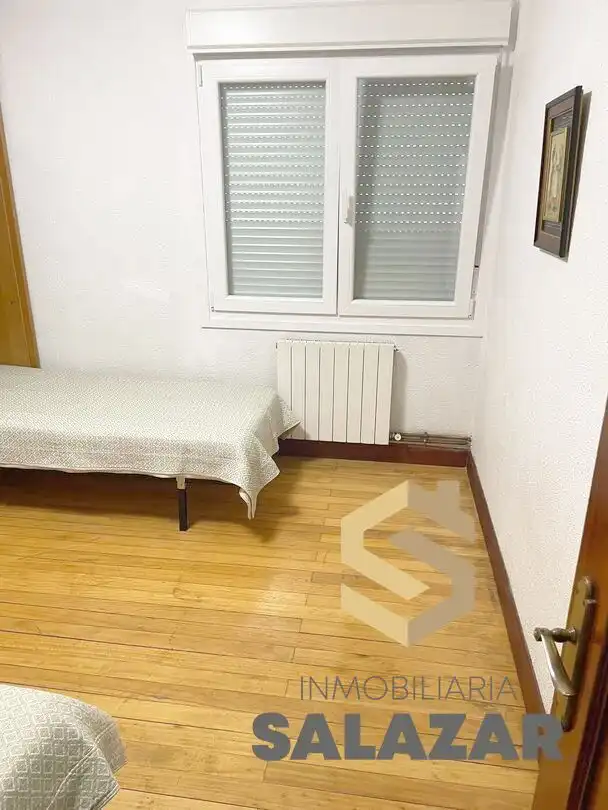 Piso de 80 m² en Oquendo