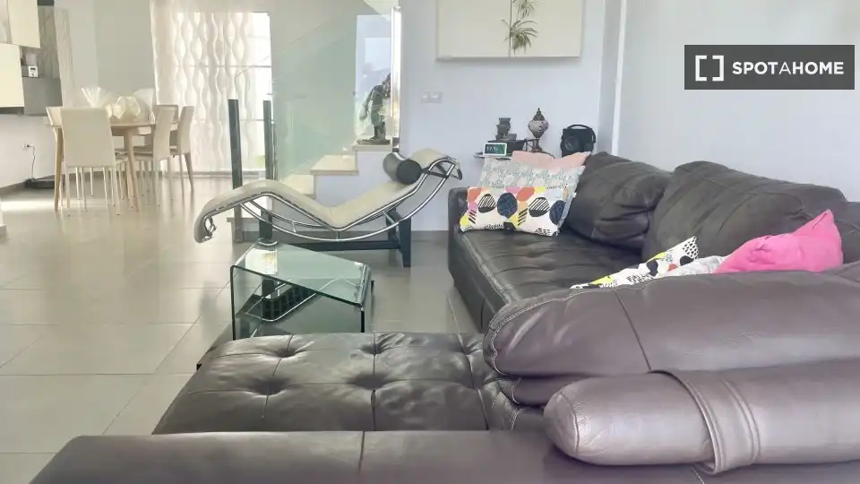 Habitación en alquiler, El Rosario