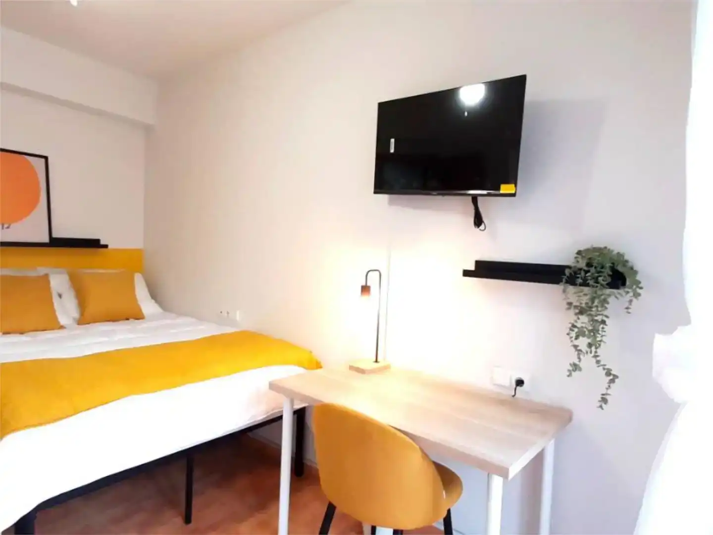 Habitación 85 m², León