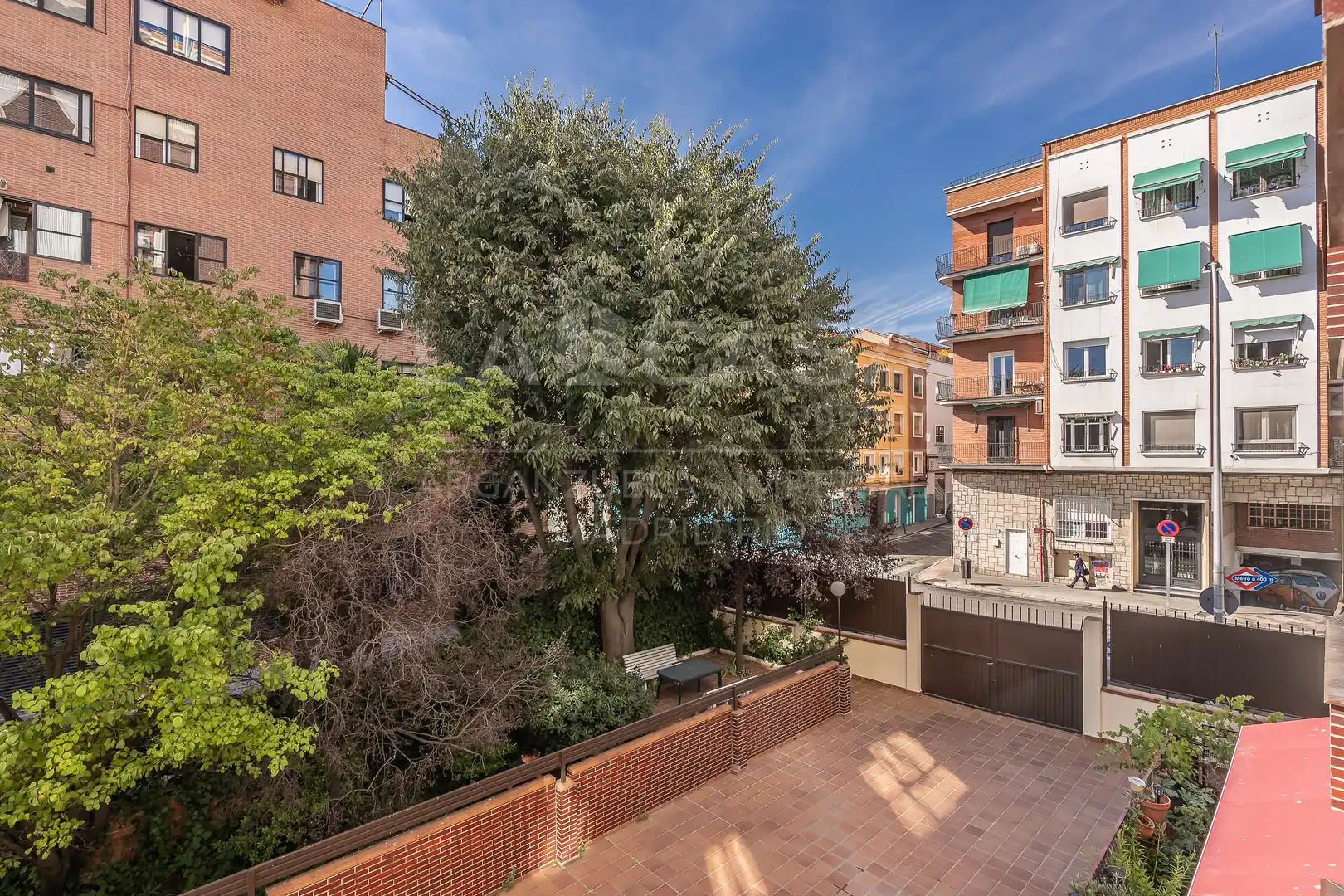 Wohnung 94 m² in Madrid