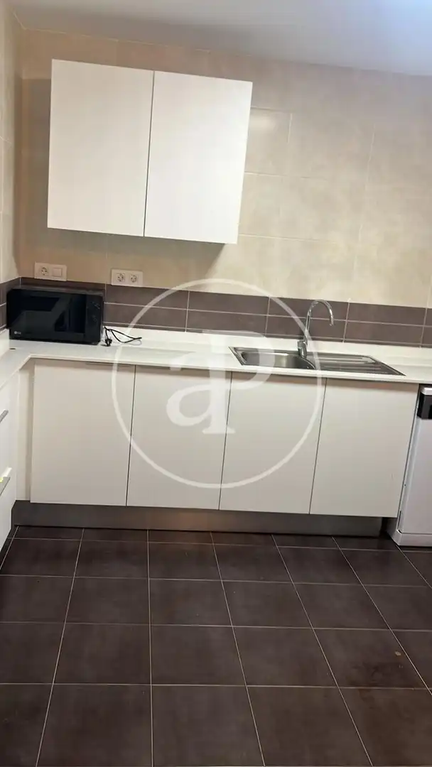 Piso de 90 m² en Rafelbunyol