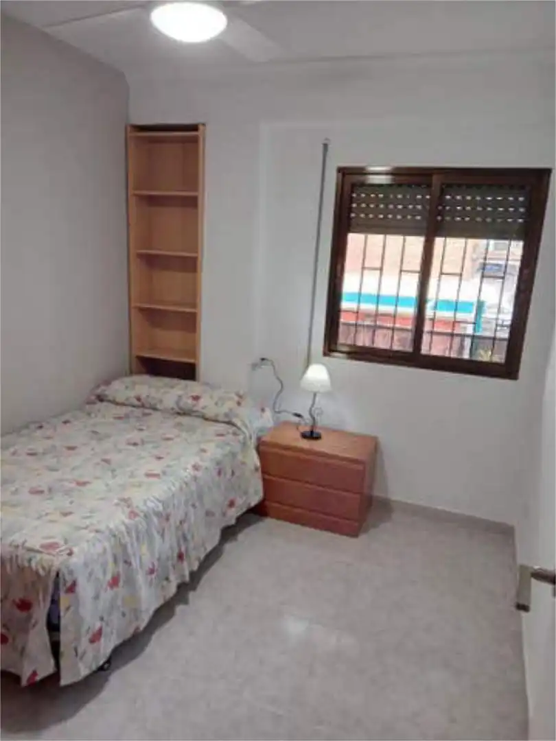 Pis de 78 m² a Còrdova
