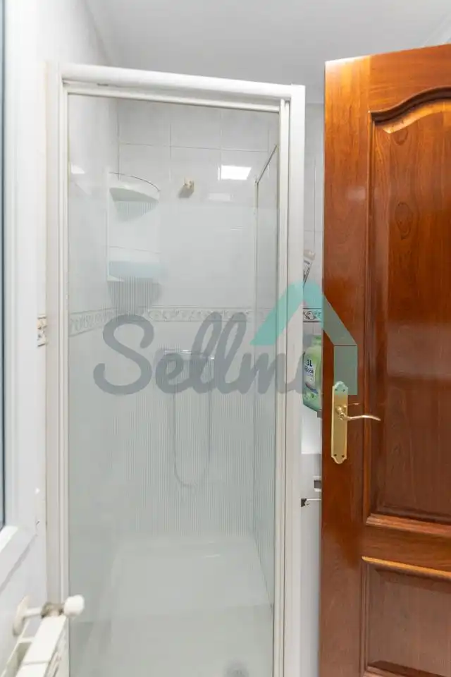 Piso de 104 m² en Oviedo