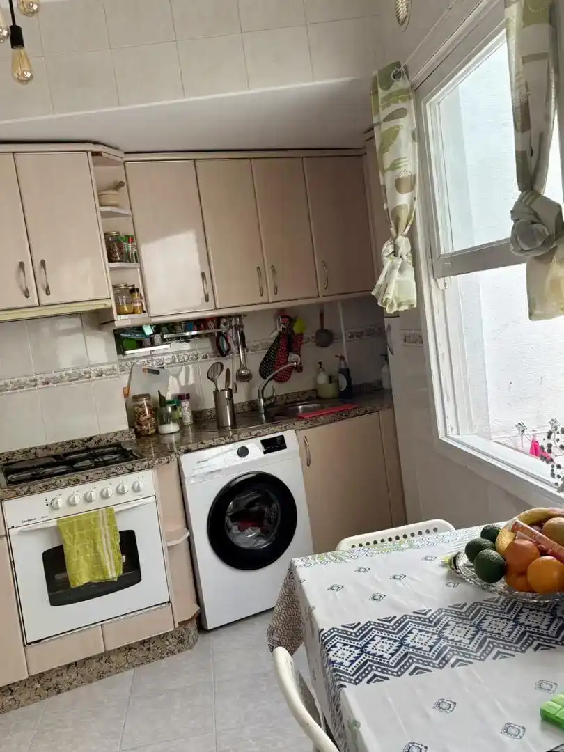 Habitación 117 m², Ourense