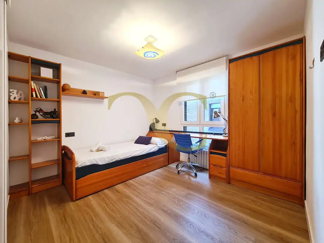 Piso de 82 m² en Oviedo