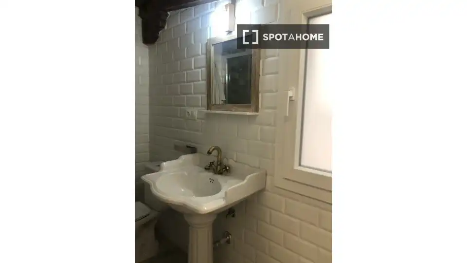 Habitación 62 m², Granada