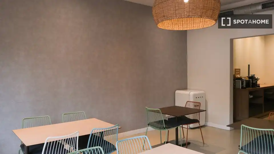 Habitación 15 m², Barcelona