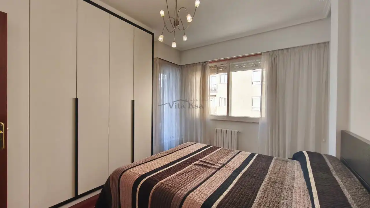 Wohnung 101 m² in Ourense