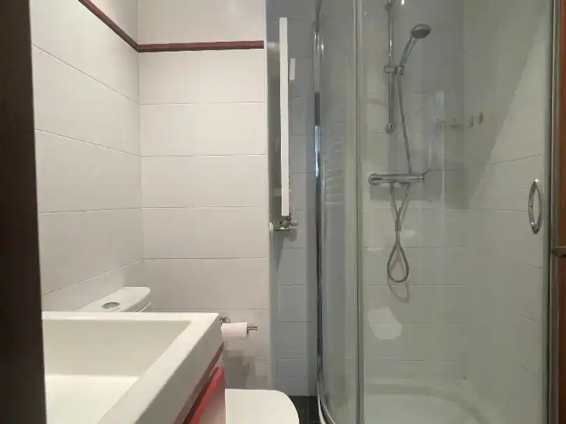 Piso de 80 m² en Oviedo
