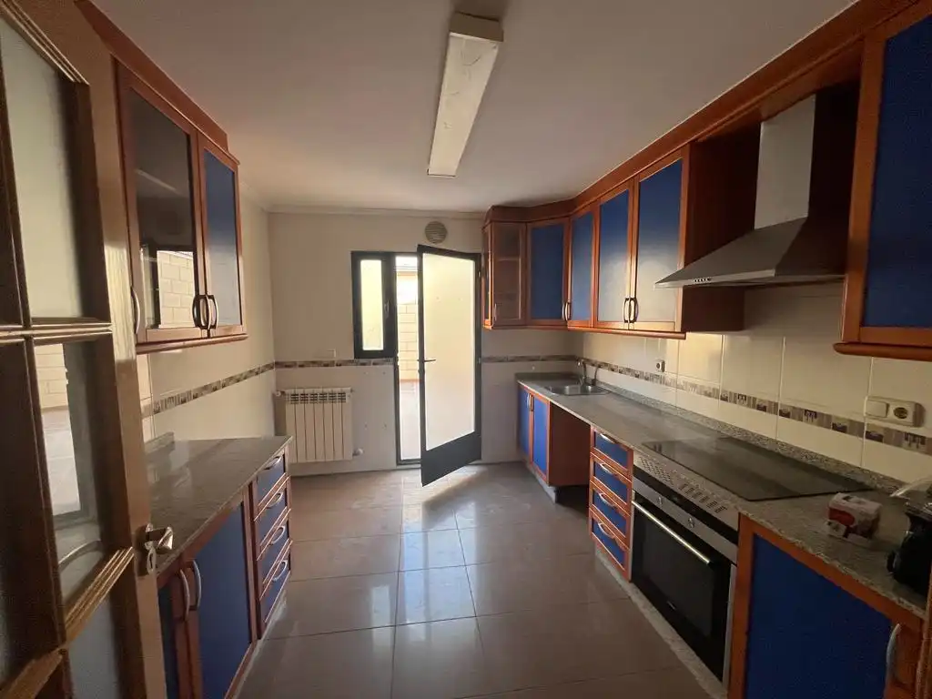 Piso de 260 m² en Albacete