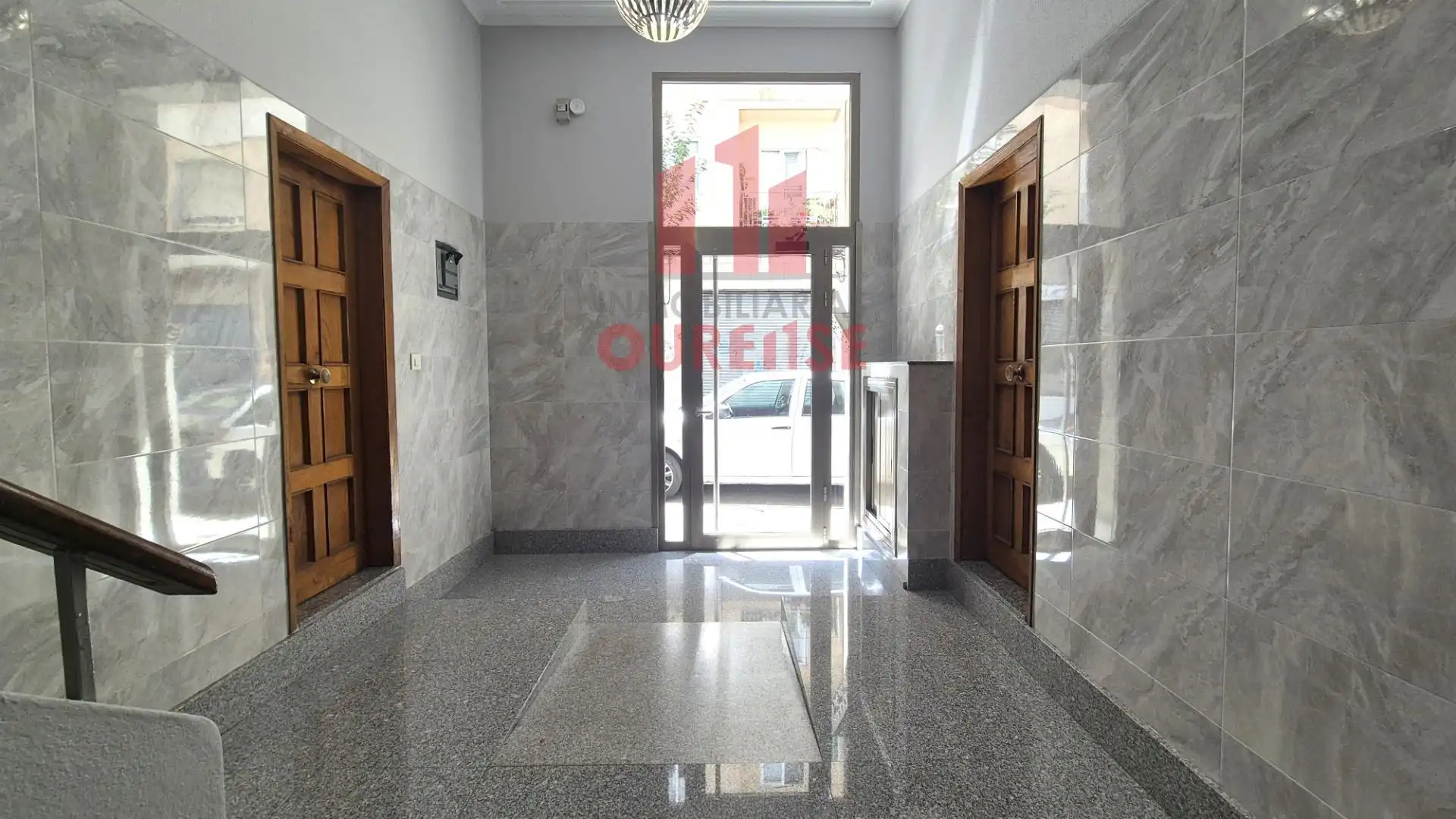 Piso de 87 m² en Ourense