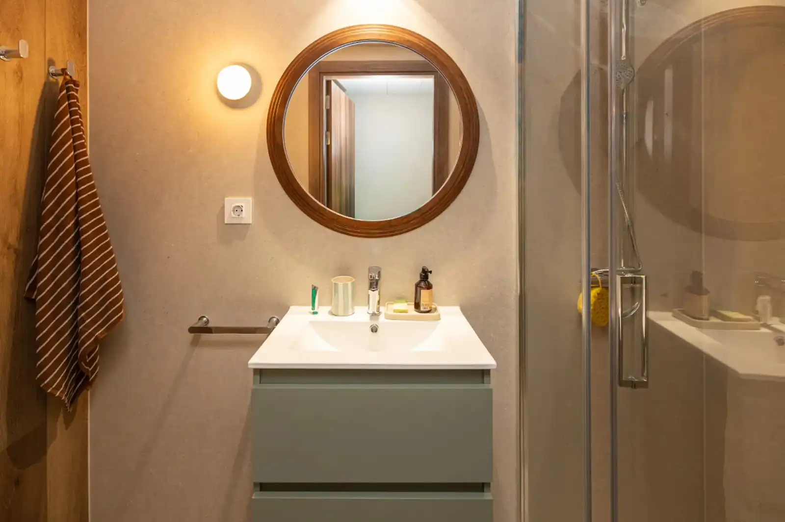 Room for rent, Barcelona